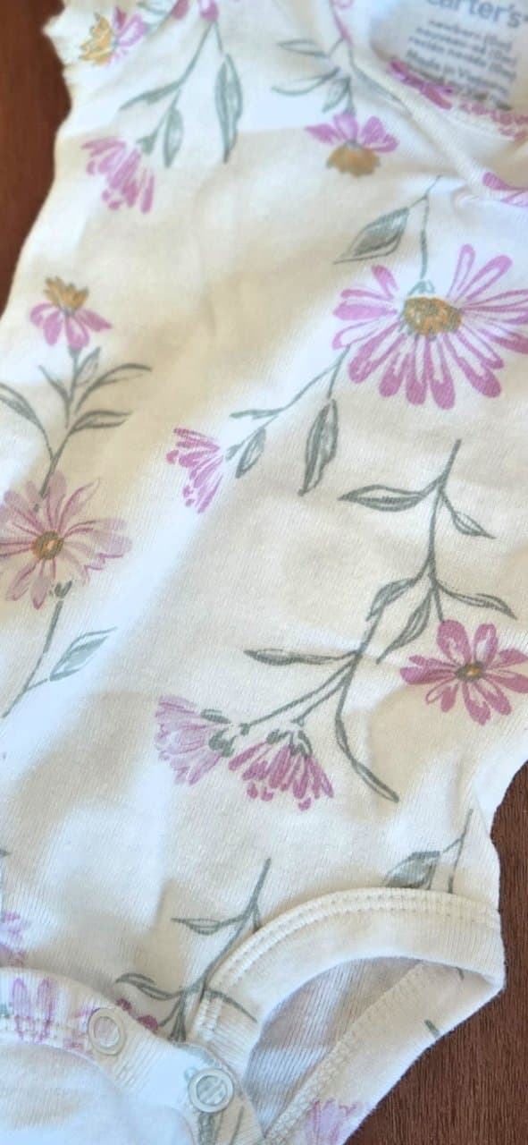 Conjunto Carter's Recién Nacida Flores Beige
