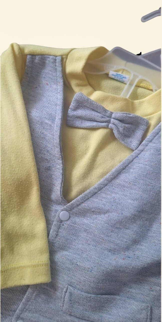 Conjunto elegante bebé 18-24m gris y amarillo
